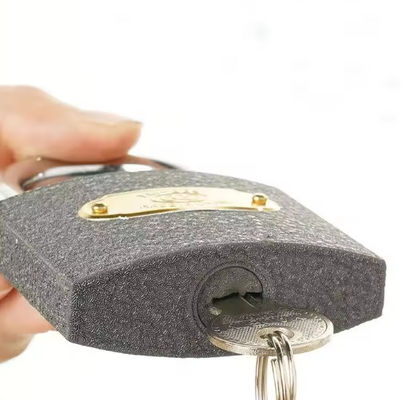 Cerraduras de hierro de 40 mm con llave similar para puertas de almacenes domésticos a prueba de óxido