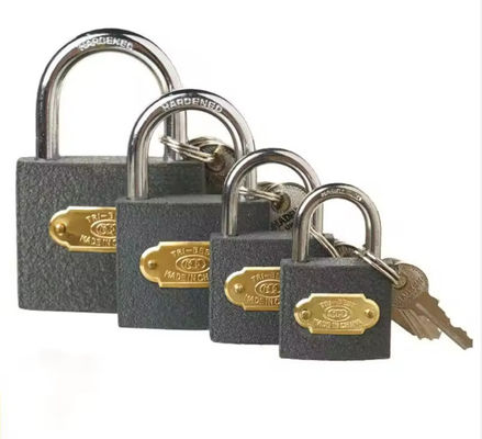 Cerraduras de hierro de 40 mm con llave similar para puertas de almacenes domésticos a prueba de óxido